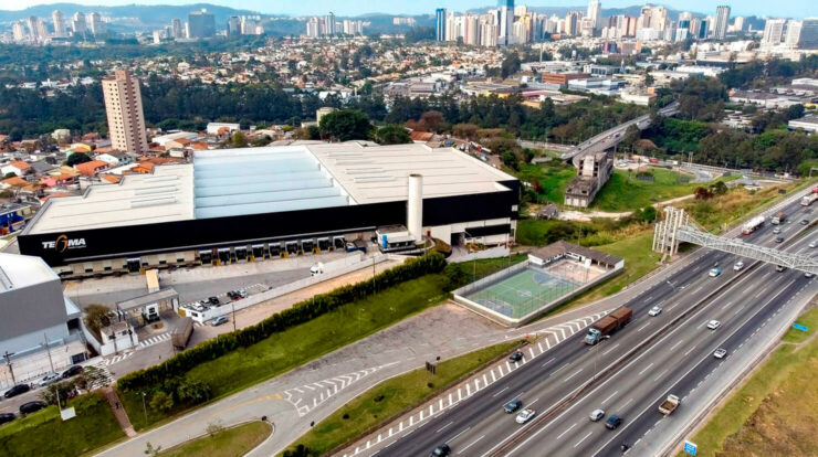 Centro de distribuição terceirizado veja os benefícios para sua operação