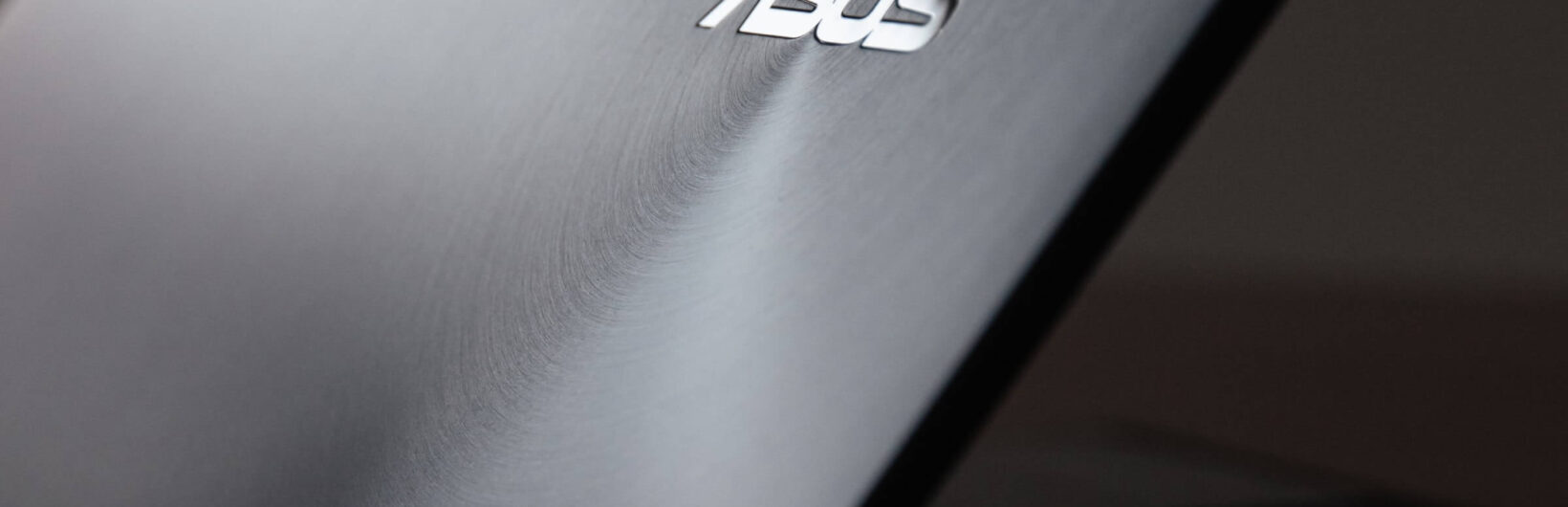 Gestão logística unificada na operação de e-commerce da ASUS
